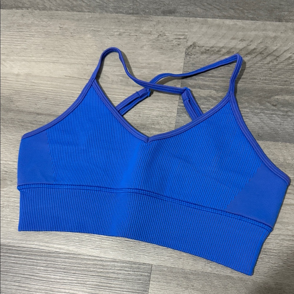 alo yoga - illusion seamless bralette NEVER WORN